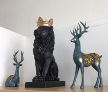 Load image into Gallery viewer, Statue - LION
