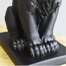 Load image into Gallery viewer, Statue - LION
