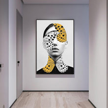 Load image into Gallery viewer, Canvas - Creative Butterfly
