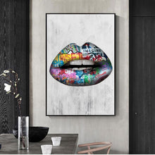 Load image into Gallery viewer, Canvas - Street Lips
