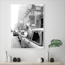 Load image into Gallery viewer, Canvas - Tourist
