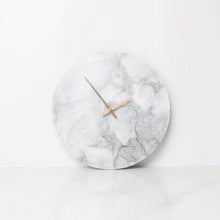 Load image into Gallery viewer, Horloge - Moon
