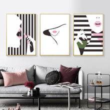 Load image into Gallery viewer, Canvas - Fashion Delict
