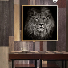 Load image into Gallery viewer, Canvas - Black &amp; White Mufasa
