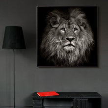 Load image into Gallery viewer, Canvas - Black &amp; White Mufasa
