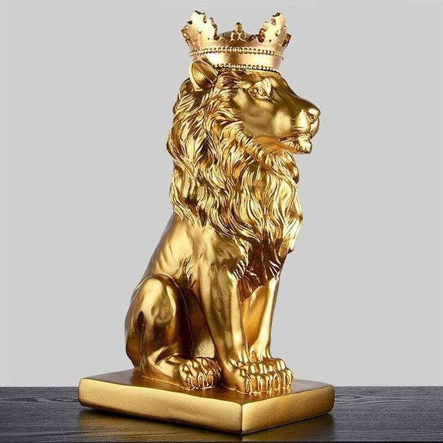 Statue - LION