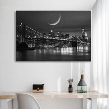 Load image into Gallery viewer, Canvas - Brooklyn Bridge Park

