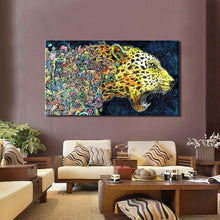 Load image into Gallery viewer, Canvas - Graphic Leopard
